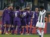 La Fiorentina fait chuter la Juve - {channelnamelong} (Replayguide.fr)